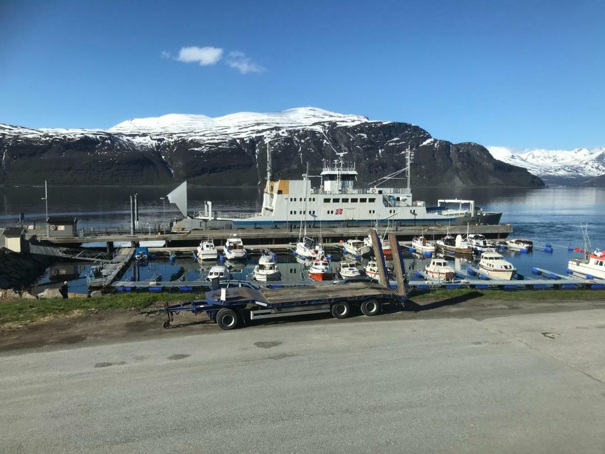 Apartmán Anton Antonsens Veg 18 Leilighet Nr2 Olderdalen Exteriér fotografie